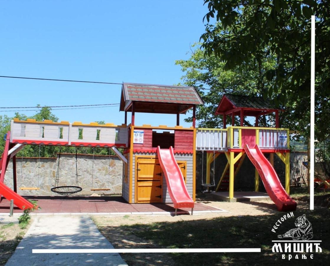 Zoo Misic Prenociste Hotel Vranje Luaran gambar